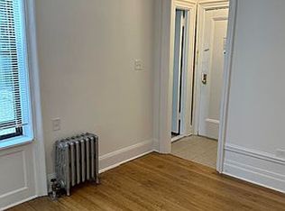 31-74 44th St #1, Astoria, NY 11103