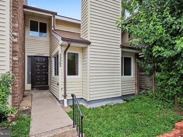13365 Hungerford Pl, Herndon, VA 20170