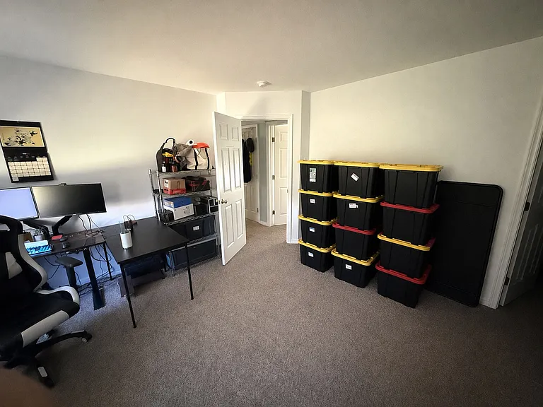 1424 Berrymeade Hills Ct — Photo 12