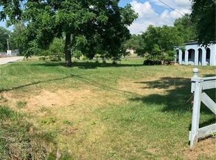 656 Breakneck Rd, Connellsville, PA 15425