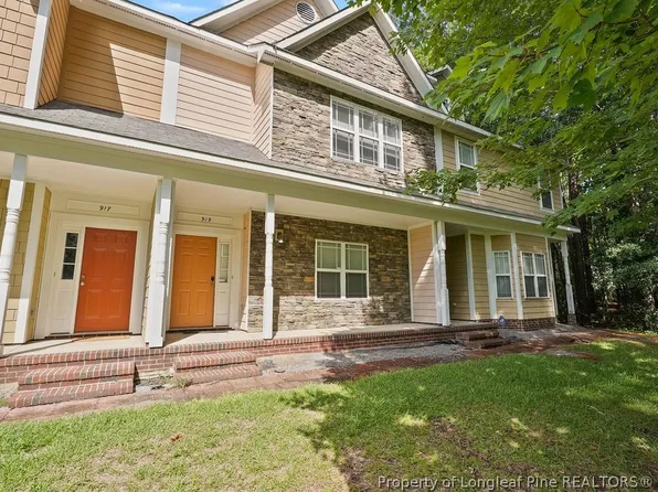 919 Cora Lee Dr, Fayetteville, NC 28303