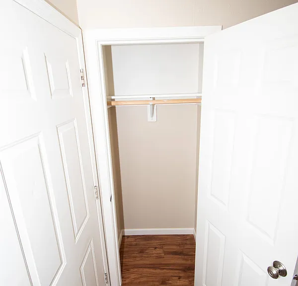 880 W 6th Ave #8 — Photo 14