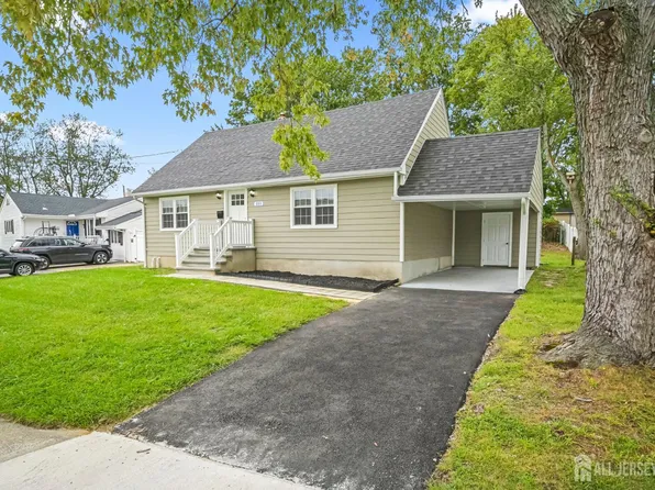 111 Bentley Ave, Old Bridge, NJ 08857