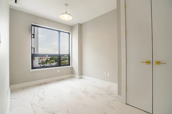 Rented by Joel Scharf, LREB | media 4