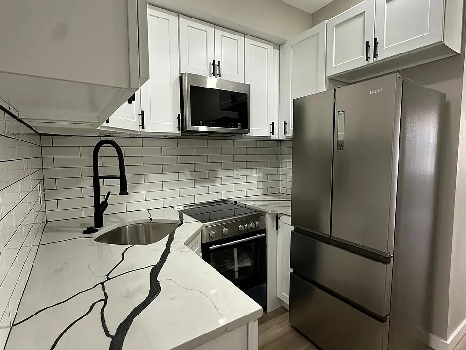 632 South St #1