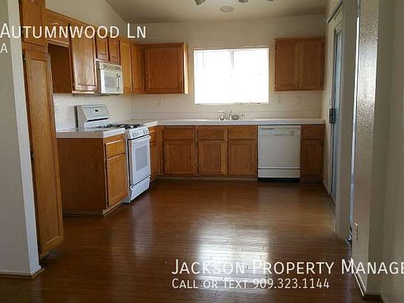 3rd image of 1106 Autumnwood Ln