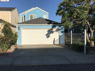 101 Woy Ct, Pinole, CA 94564