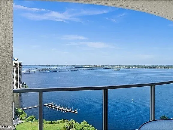 3000 Oasis Grand Blvd #2402 — Photo 20