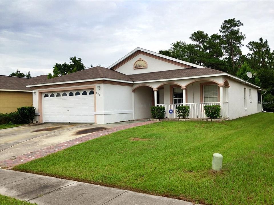 1st image of 2221 Hannah Ln