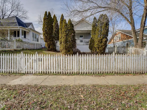 219 E Chilhowie Ave, Johnson City, TN 37601