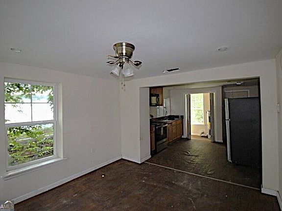 3rd image of 2026 Eppinger St
