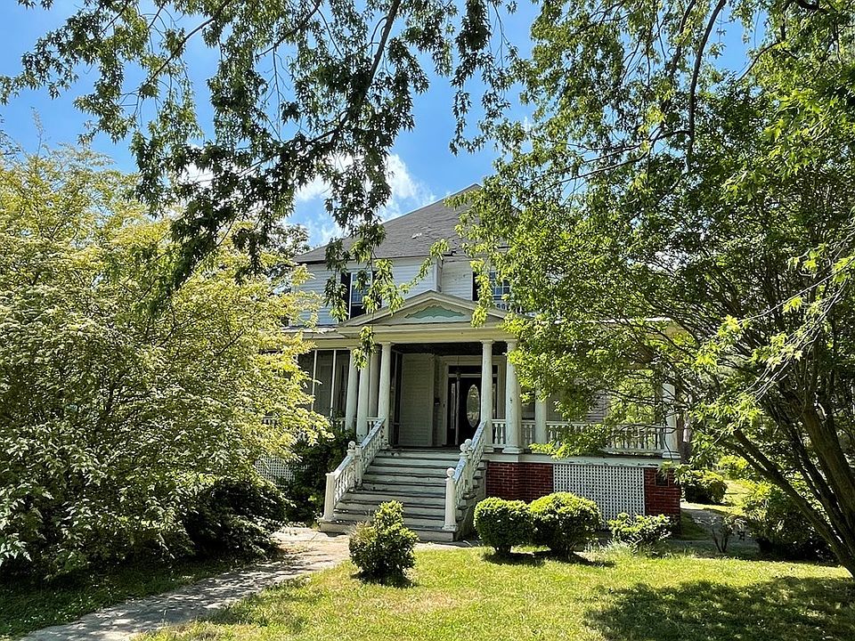 316 Main St, Reedville, VA 22539 Zillow