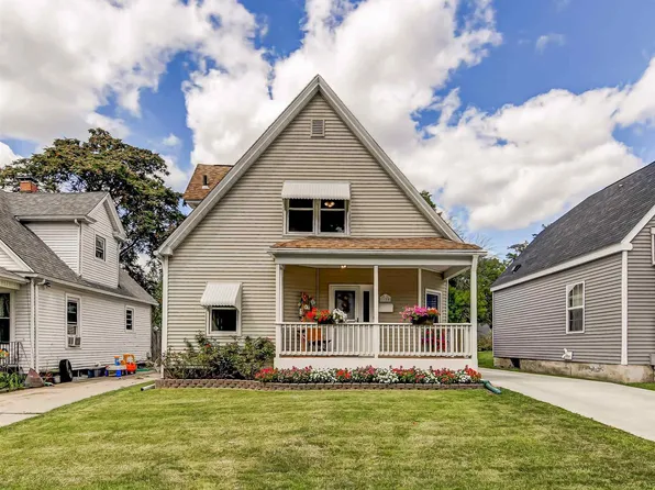 1605 Governor St, Springfield, IL 62704