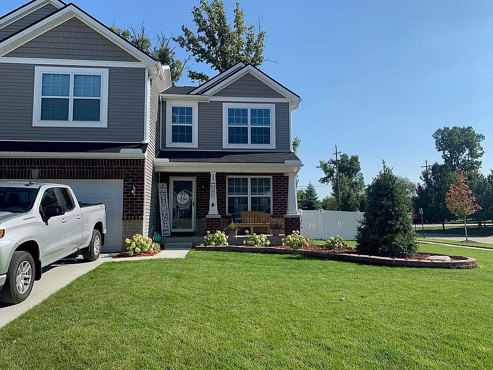 1st image of 33438 Stacy Ct