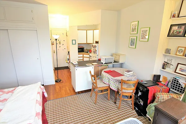 Rented by JK Dansar Corp | media 16