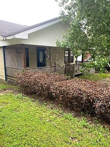 1st image of 100 Yount Dr