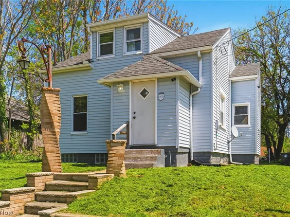 1646 Royal Ave NE, Canton, OH 44705