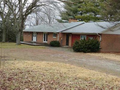 911 E Summit St, Attica, IN, 47918