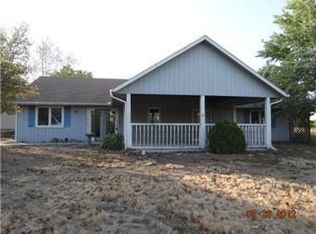 26480 W 319th St, Paola, KS 66071