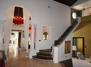8644 Scarsdale Dr, Las Vegas, NV 89117