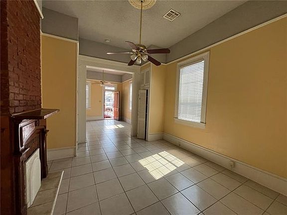 3rd image of 2734 Marais St