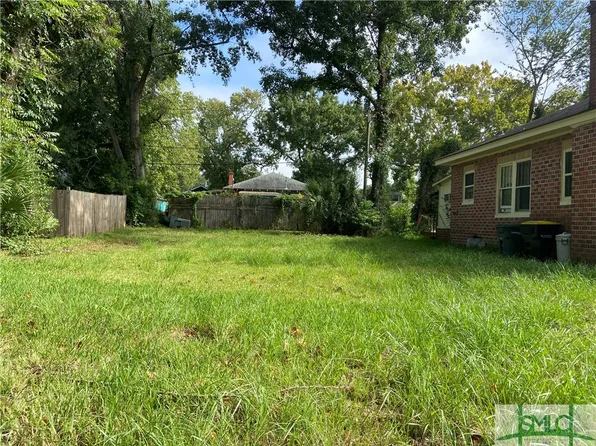 1204 E 38th Street, Savannah, GA 31404
