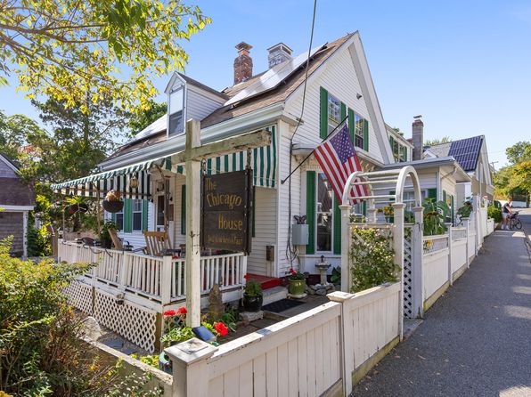 6 Winslow Street, Provincetown, MA 02657