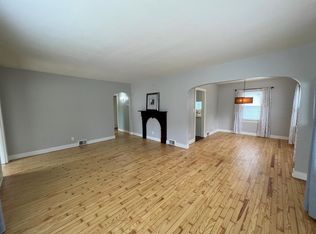 320 Wallace Ave, Saint Joseph, MI 49085