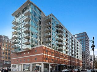 909 W Washington Blvd APT 903, Chicago, IL