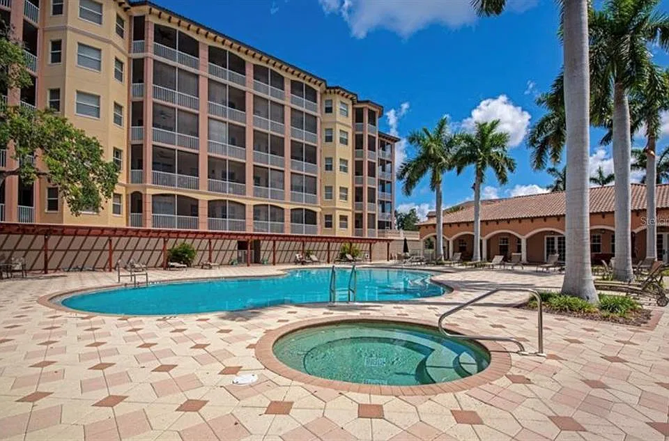 5544 Cannes Cir