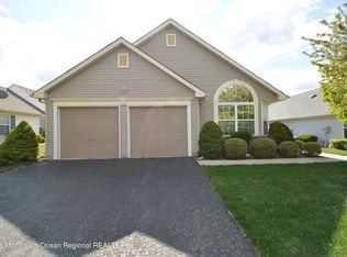 2690 Meadow Lake Dr, Toms River, NJ