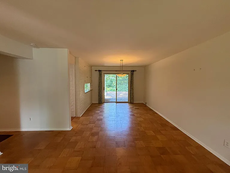 6534 Jay Miller Dr — Photo 5