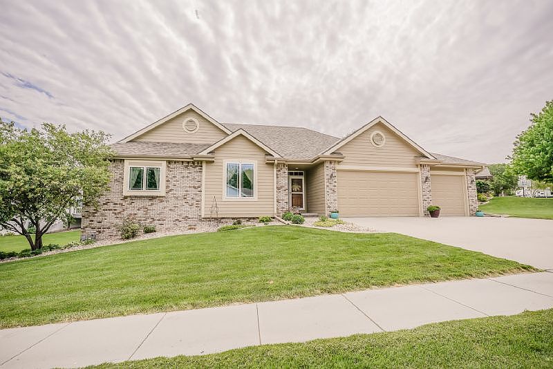 1303 Timber Ln, Glenwood, IA 51534 Zillow