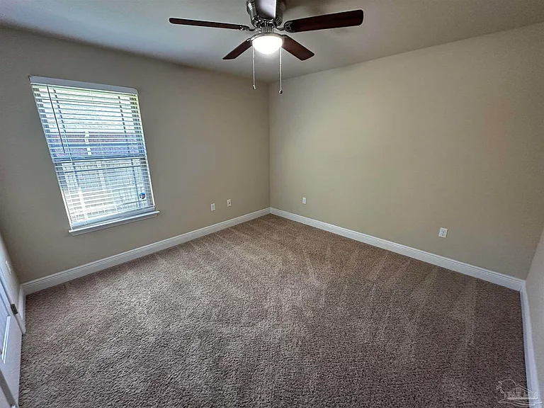 4700 Belvedere Cir — Photo 22