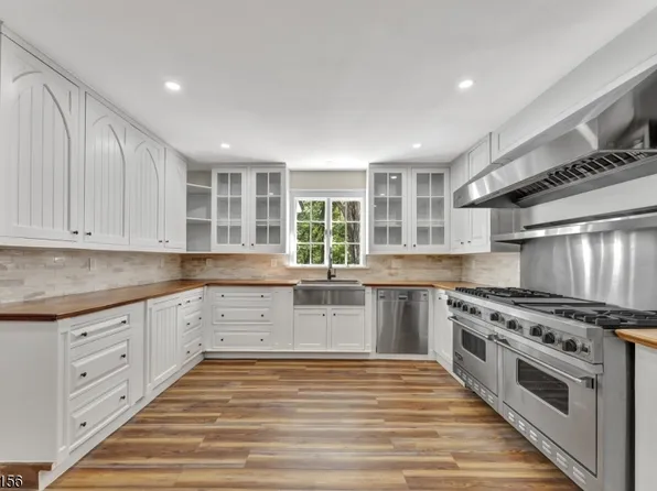 18 Edge Hill Rd, Blairstown Twp., NJ 07825