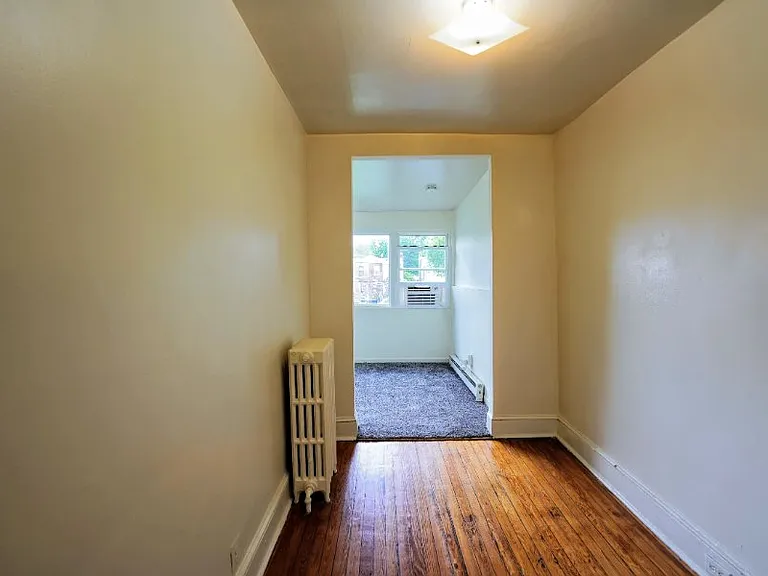 1907 Otis St NE — Photo 23