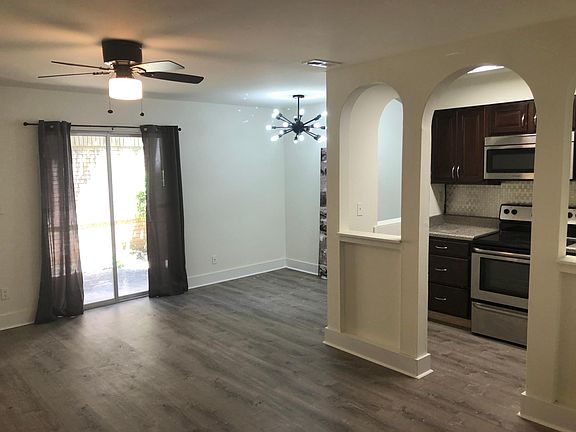 LIving/Dining/Kitchen