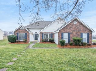 8704 Terra Cotta Dr, Charlotte, NC 28215
