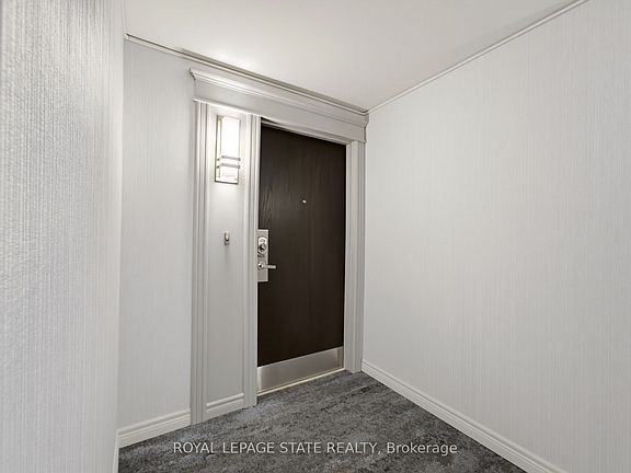 3rd image of 2000 Creekside Dr #605