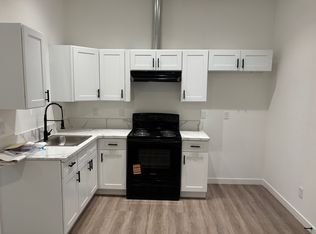 2618 E Sandra Ter #B, Phoenix, AZ 85032
