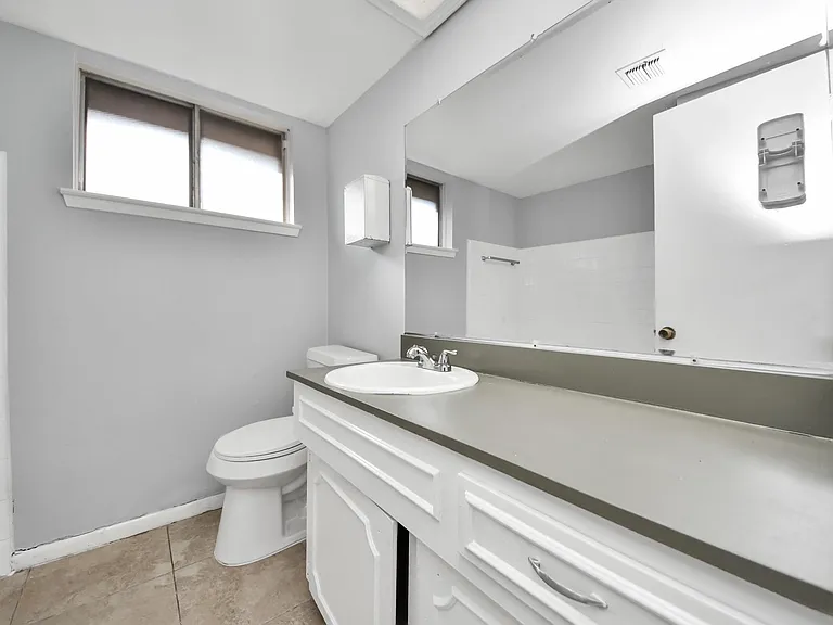 3806 Charriton Dr — Photo 13