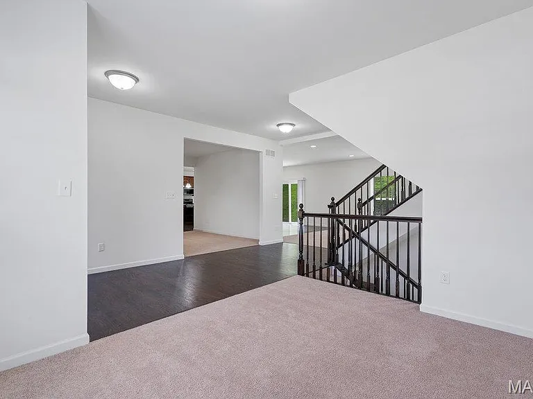 264 Arbors At Bridle Path — Photo 5