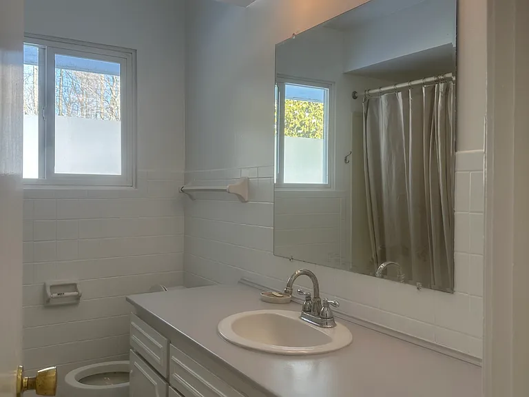 606 Lynn Dr — Photo 19