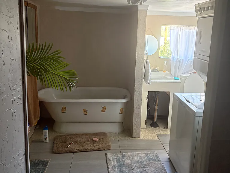 Bathroom with porcelain floor tile