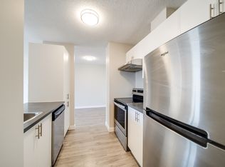 York Tower, Edmonton, AB T5K 1R3
