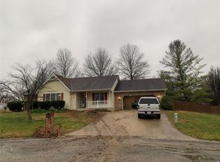 1380 Lee St, Granite City, IL 62040