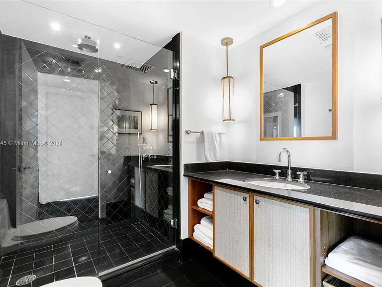 101 20th St #2706 — Photo 18