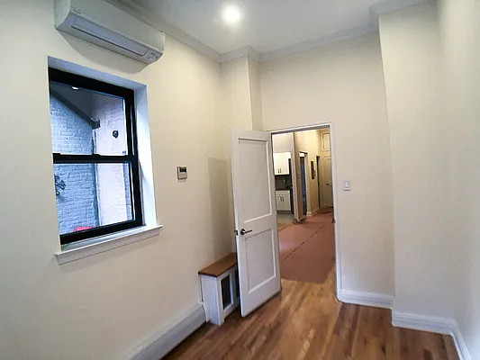 Rented by Francine Realty | media 11