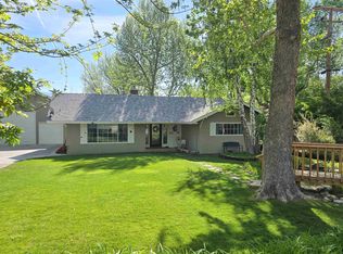 806 S Barlow Ln, Bishop, CA 93514