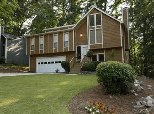 2451 Burgundy Dr, Birmingham, AL 35244